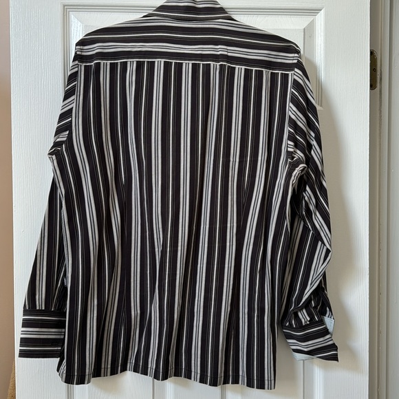 Vintage Mexx men’s medium button down shirt. Brown, black and blue pinstriped. - Picture 3 of 8